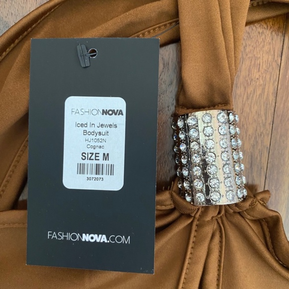 NWT FASHION NOVA BODYSUIT IN COGNAC | SZ‎ M - Picture 5 of 6